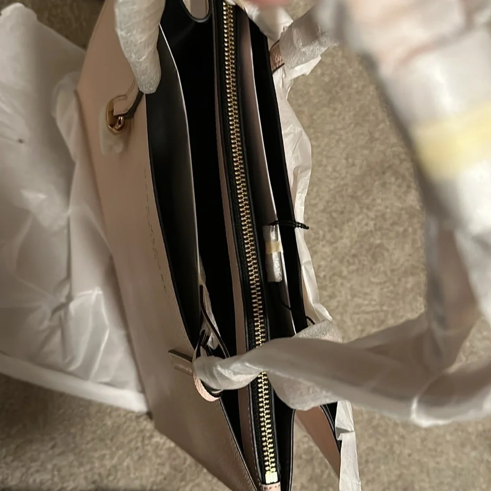 NEW Marc Jacobs Pink Leather Tote Bag